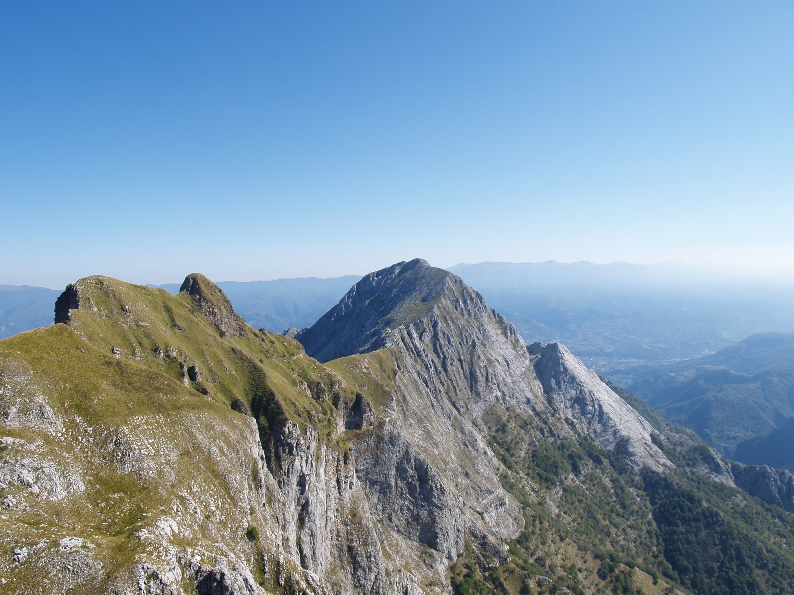 apuane